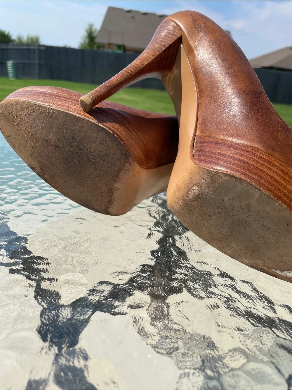 Stuart Weitzman Cognac Brown Leather Platform Pumps - Picture 5 of 5